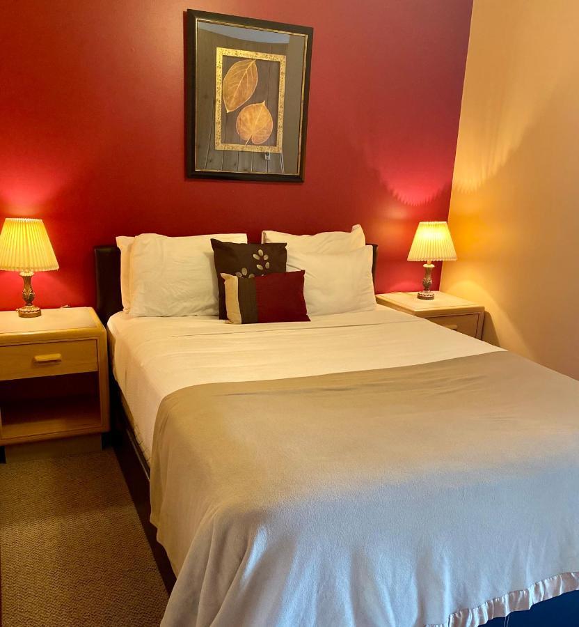 Motel Bo Radium 래디움핫스프링스 외부 사진