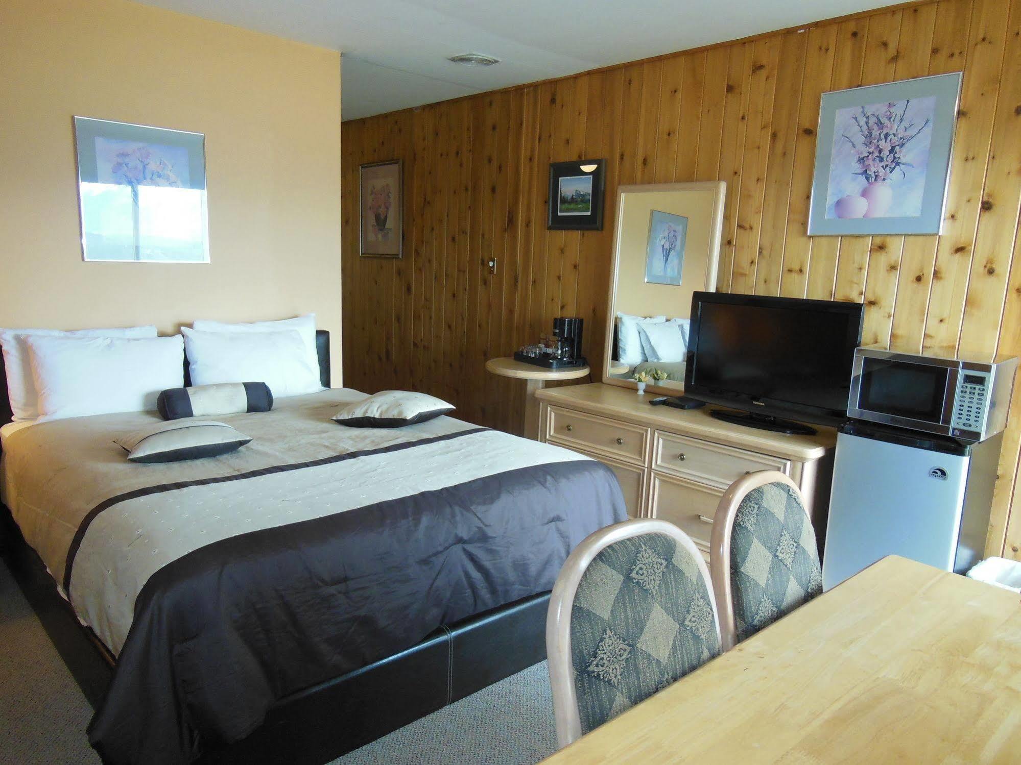 Motel Bo Radium 래디움핫스프링스 외부 사진
